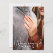 We zijn verloofd! Modern Engagement Party Kaart (Voorkant)