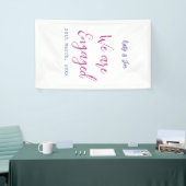 We zijn verloofd paarse roze naam datum elegant ee spandoek (Beurs)