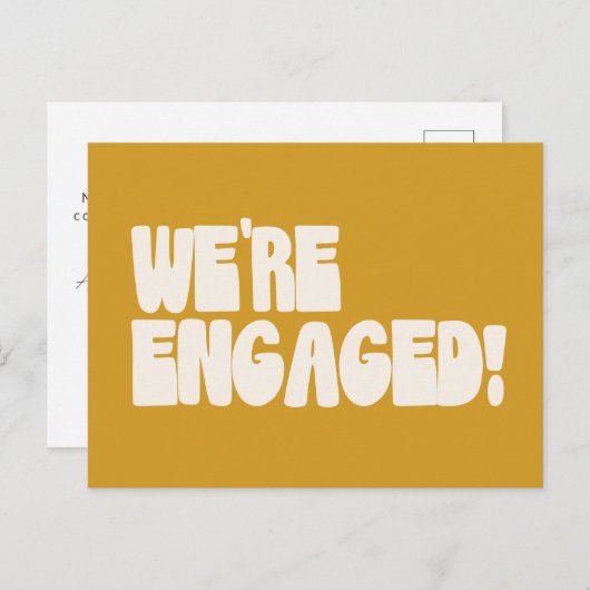 We zijn verloofd Retro Groovy Modern Yellow Budget Briefkaart (Voorkant / Achterkant)