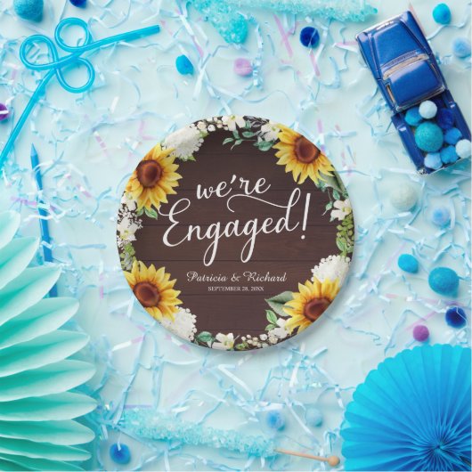 We zijn verloofd Rustieke Zonnebloemen Verloving F Papieren Bordje (Feest)
