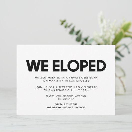 We zijn weggelopen Moderne huwelijksaankondiging Kaart (Staand voorkant)