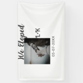 We zijn weggelopen, net getrouwd, foto naam letter spandoek (Verticaal)