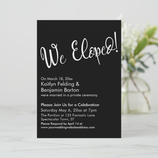 We zijn weggelopen! Zwarte moderne viering na de b Kaart (Staand voorkant)