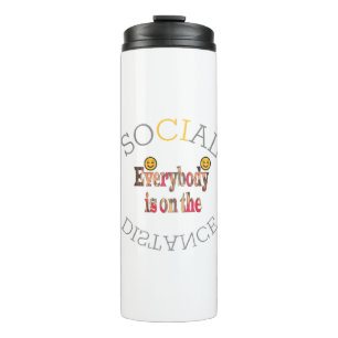 We zullen COVID-19 overleven – een boodschap van k Thermosbeker