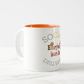 We zullen COVID-19 overleven – een boodschap van k Tweekleurige Koffiemok (Voorkant links)