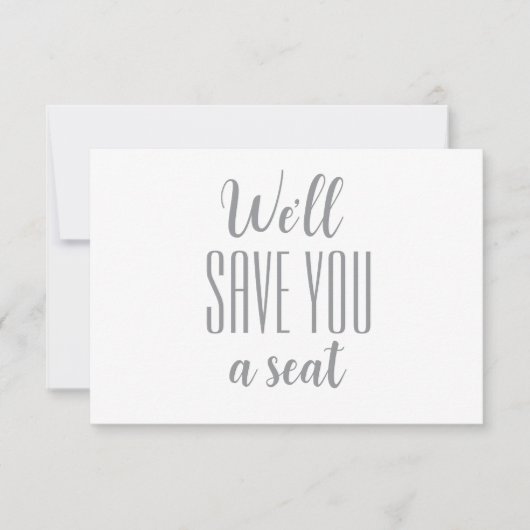 "We zullen u een stoel besparen" Minimalistische R RSVP Kaartje (Voorkant)