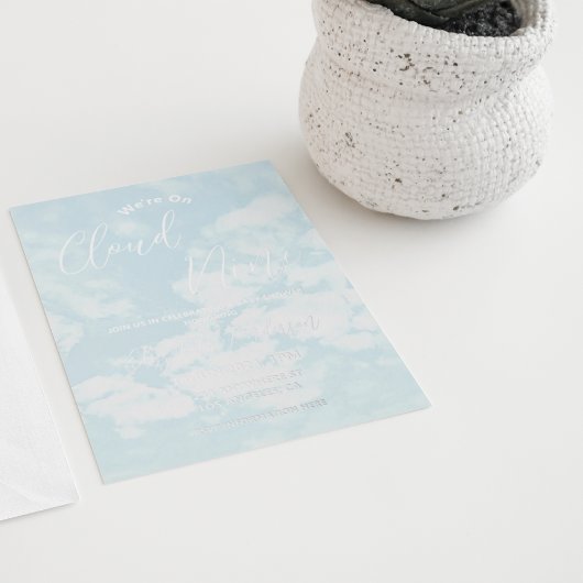 We zweven op wolk negen: Baby shower Folie Uitnodiging
