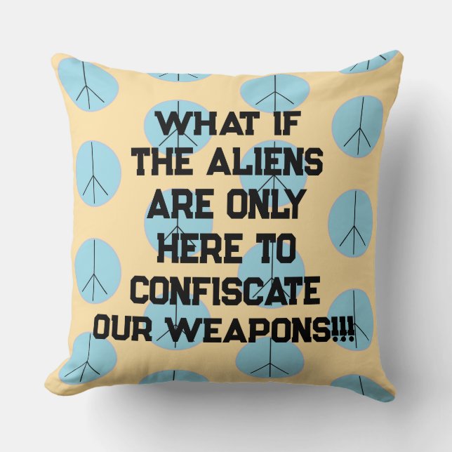 Weapon Alien Abduction Throw Pillow Kussen (Voorkant)