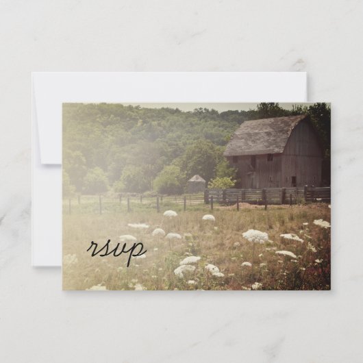 Weathered Barn Country Wedding RSVP Response Kaart (Voorkant)
