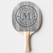 Weathered Dark Gray Wooden Wedding Monogram Tafeltennisbatje (Voorkant)