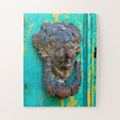 Weathered Grace | Malta Door Knocker Legpuzzel (Verticaal)