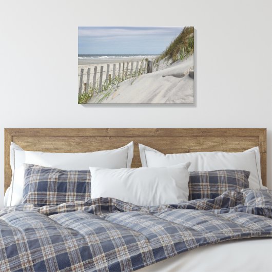 Weatherfence en zandduinen op het strand canvas afdruk (Insitu (Slaapkamer))
