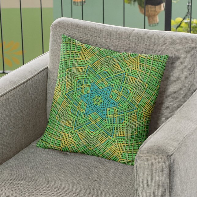 Weave Mandala Green Yellow en Blue Kussen (Creator heeft geüpload)