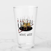 Weave Woes - behendige, grappige geplaveide honden Glas (Voorkant)