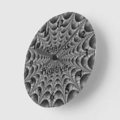 Web in zwart-wit ronde klok (Hoek)