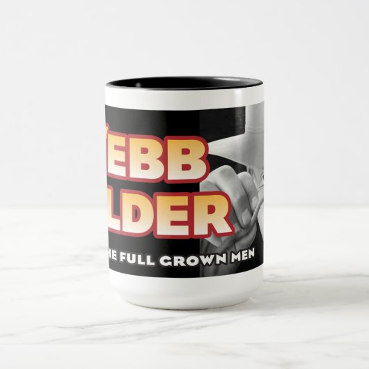 Webb Wilder, laatste van de volledig gekweekte Man Mok (Midden)