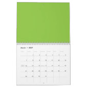 Website met een groene achtergrond en witte rand kalender (Mar 2027)