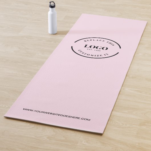 Website van Custom Minimal Pink Business Logo Yogamat (In situ)