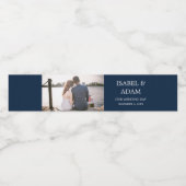 Weddenfoto Aangepast marineblauw Waterfles Etiket (Enkel label)