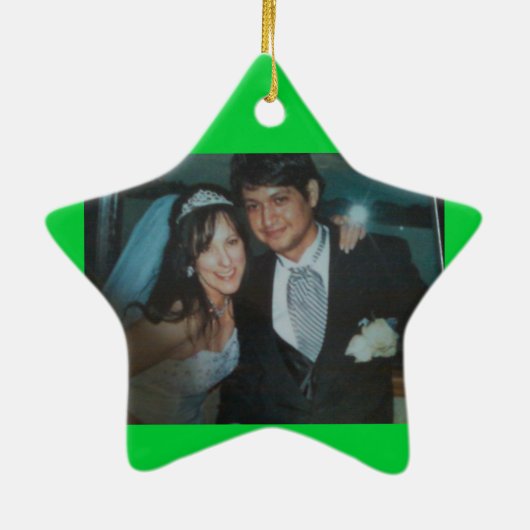 Weddenfoto voor je eerste kerstfeest keramisch ornament (Achterkant)