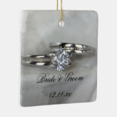 Weddenrennen op grijs keramisch ornament (Rechts)