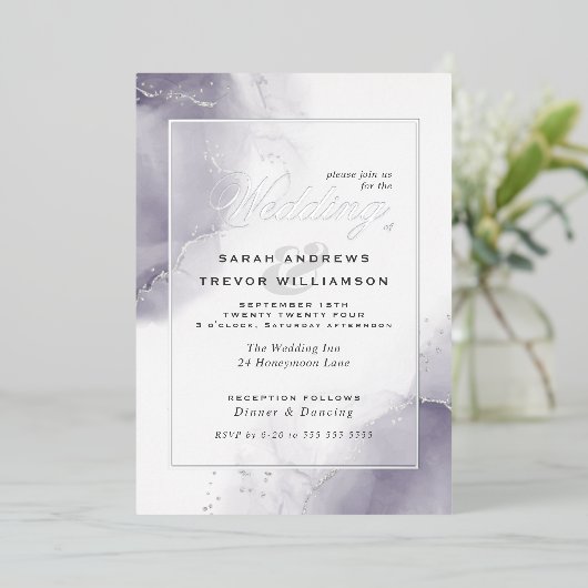 Weddenschap Bord Plum Silver Abstract Folie Uitnodiging (Staand Voorkant)