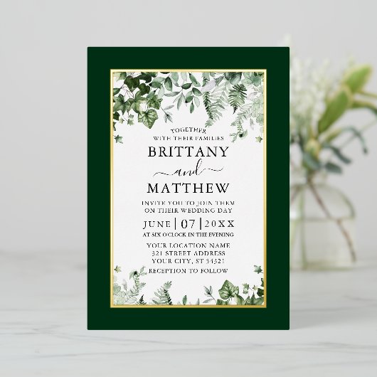 Weddenschap Botanische Greenery Ivy Sage Ferns Gol Folie Uitnodiging (Staand Voorkant)