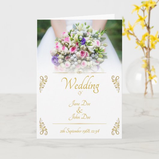 Weddenschap - bruid met kleurrijke trouwboquet kaart (Gele Bloem)