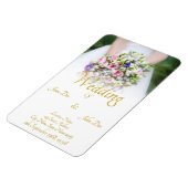 Weddenschap - bruid met kleurrijke trouwboquet magneet (Linkerzijde)