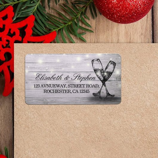 Weddenschap Champagne Glass Wood String Lights Etiket