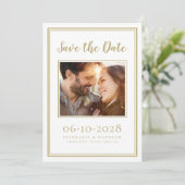 Weddenschap Eenvoudig Verloving Foto Modern Gold Save The Date (Staand voorkant)