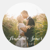 Weddenschap Foto modern whimsical Script Ronde Sticker (Voorkant)