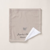 Weddenschap Gift Rustic Monogram Pas getrouwd Chic Bad Handdoek (Wasdoekje)