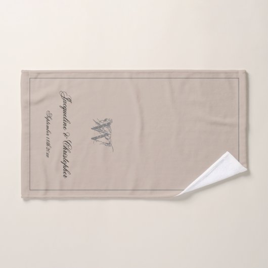 Weddenschap Gift Rustic Monogram Pas getrouwd Chic Bad Handdoek (Handdoek)