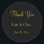 Weddenschap Hartelijk dank in Script-lettertype Ronde Sticker<br><div class="desc">Een bruiloft bedankt dat je sticker in een elegant gouden lettertype dat is voorzien van een zwarte achtergrond,  maakt dit dankjewel dat je kick en klas cadeau.</div>