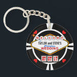 Weddenschap in Vegas Casino Favor Poker Chip Sleutelhanger<br><div class="desc">WELKOM AAN DE BRITSE EN GROOM'S FABULOZE WEDING! Of je nu de knoop in Las Vegas of in je eigen woonplaats verbindt, deze gelukkige huwelijksgunsten in casino-stijl zullen zeker met je gasten slaan. Replica van het beroemde Nevada-teken in retro neon doo-wop stijl, voeg je namen toe als sterkopliners op de...</div>