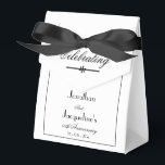 Weddenschap Jubileum Elegant Classic Custom White Bedankdoosjes<br><div class="desc">Het Jubileum van de weddenschap legant klassiek om het even welk Jubileum van de Weddenschap Gepersonaliseerd Eenvoudige Digitale Witte Favor Doos. Klassieke elegante gepersonaliseerde Weddenbox met Jubileum met bride- en bruidsnamen en huwelijksdatum en eventuele datum van Jubileum. Klik personaliseren deze sjabloon om de Doos van de Veer van het Jubileum...</div>