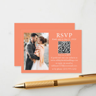 Weddenschap Modern Minimalist Foto Coral QR RSVP Informatiekaartje