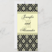 Weddenschap Monogram Black en Ivory Damask Invitat Kaart (Voorkant)