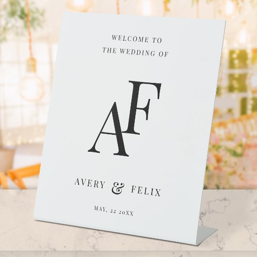 Weddenschap Monogram Elegant Minimalist Welkom Reclamebord Met Voetstuk