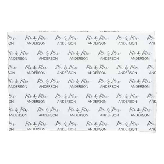 Weddenschap Mr. en Mrs. gepersonaliseerd beddegoed Kussensloop (Voorkant)