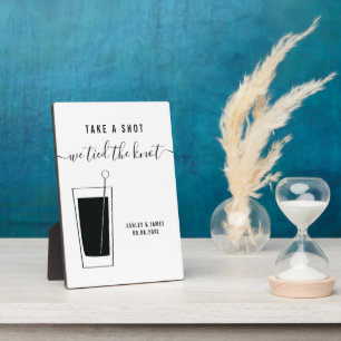 Weddenschap, neem een foto van de Knot-tafel. Fotoplaat