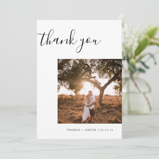 Weddenschap nieuw getrouwd drie fotogasten bedankkaart (Staand voorkant)