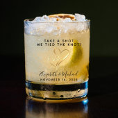 Weddenschap om een schok te nemen die we de knoop  whisky glas