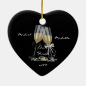 Weddenschap Ons eerste kerstfeest Keramisch Ornament (Achterkant)