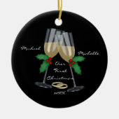 Weddenschap Ons eerste kerstfeest Keramisch Ornament (Voorkant)