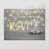 Weddenschap RSVP Champagne Glasses Wood String Lig Uitnodiging Briefkaart (Voorkant)