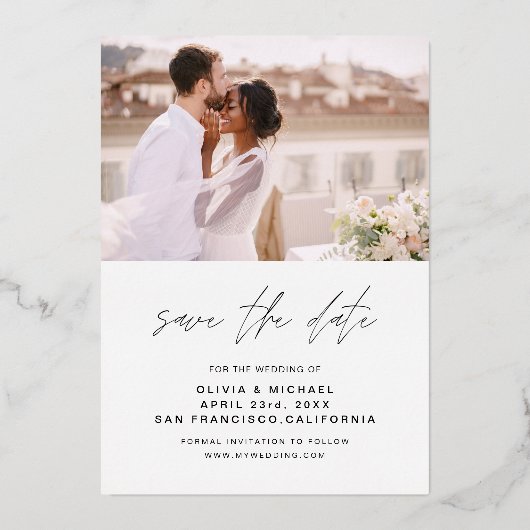 Weddenschap Save the Date Photo Minimalist Silver Folie Uitnodiging (Achterkant)