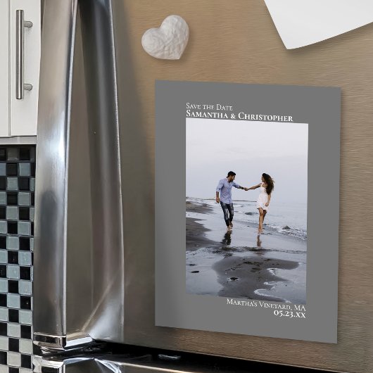 Weddenschap Save the Date Vertical Photo Minimal G Magnetische Uitnodiging