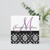 Weddenschap Uitnodigingsmonogram Names Plum Damask Kaart (Staand voorkant)